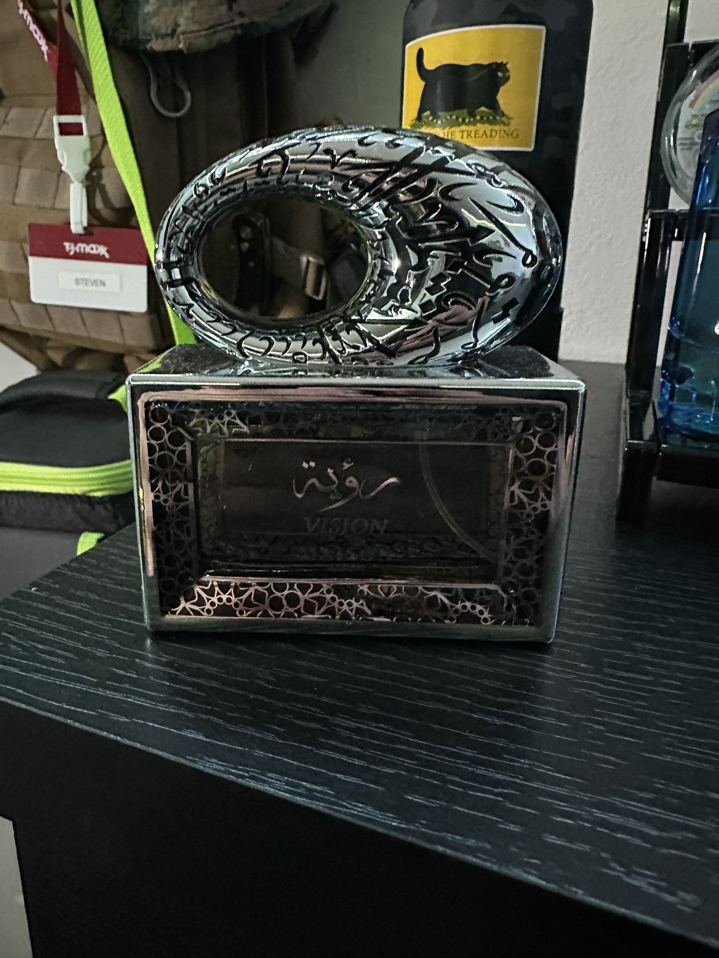 Fragrance/cologne Trade