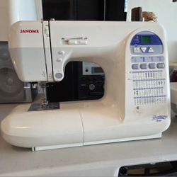 Janome Sewing Machine 