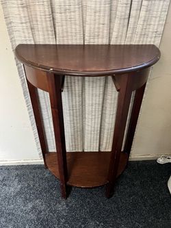 Accent Table