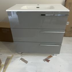 32” Bathroom Vanity