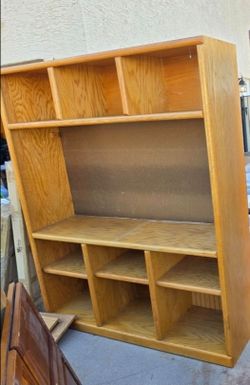 Free entertainment center