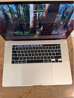 2019 MacBook Pro 16 inch 1TB i9 16gb with charger