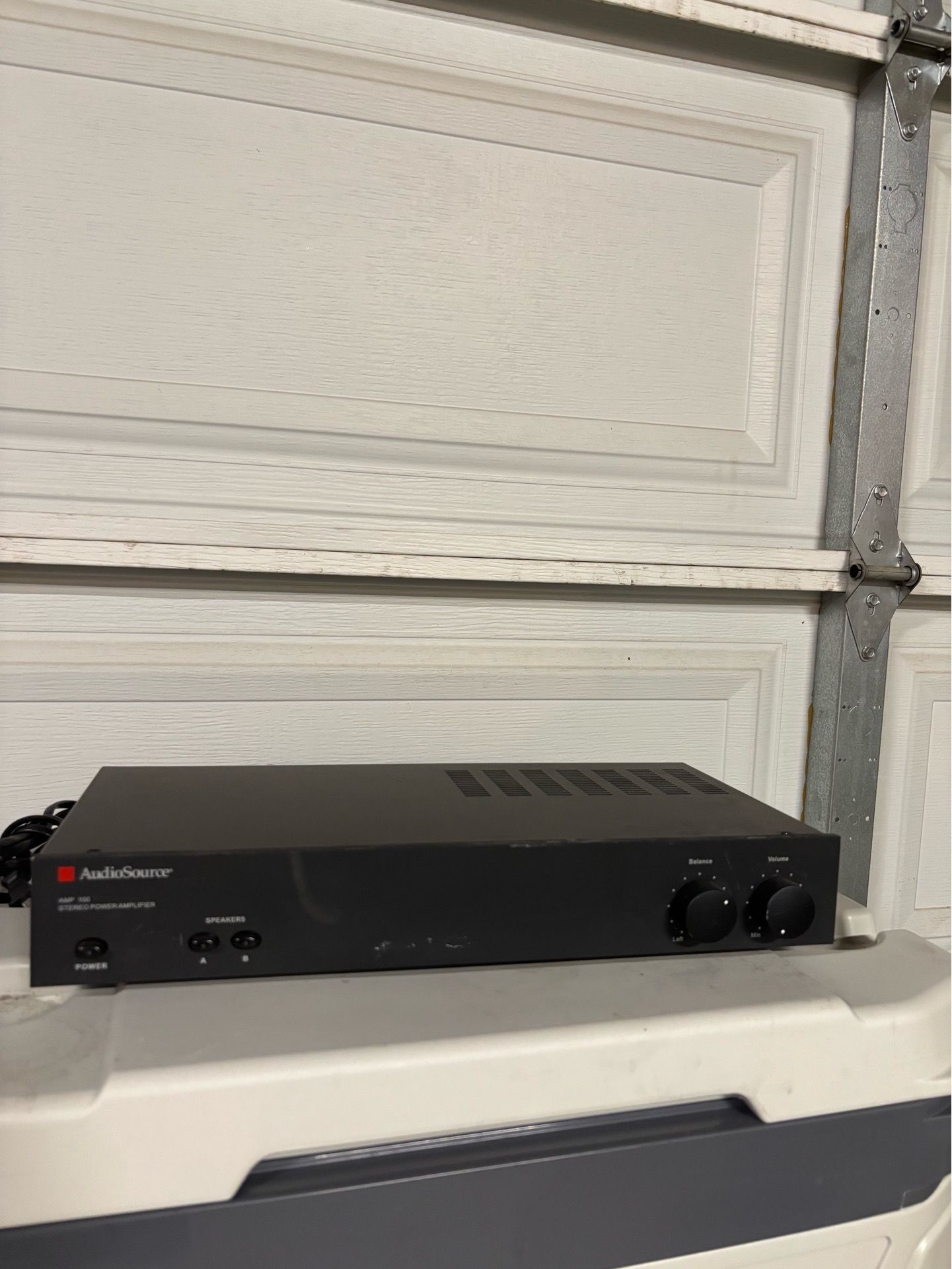 Audio source receiver