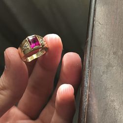 gemstone 14kt ring