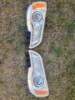 Chrysler 300 Headlights