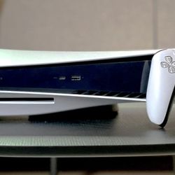 New PlayStation 5 Bundle Cables Controller Console