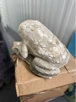 hand carved marble garden frog