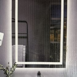 20”x28” LED Mirror 