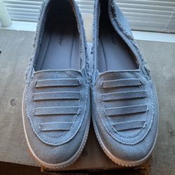 NEW Comfortview The Analia Slip-On Sneaker, size 11W