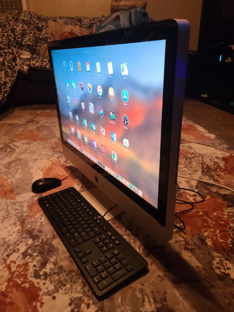 Excellent 21.5 Inch Apple Imac Desktop Computer With Intel Core i5 Processor With Programs