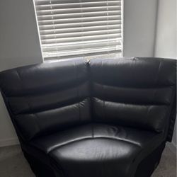 Luxury Black Leather Reclining Sectional Sofa – Home Theater Style | LIKE NEW