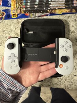 Backbone (1st gen) Gaming Controller