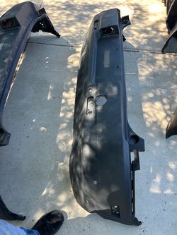 Ford bronco 2021 and 2022 and 2023 and 2024 rear bumper