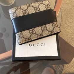 Gucci Wallet 