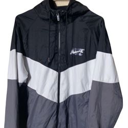 Nike Windbreaker Large