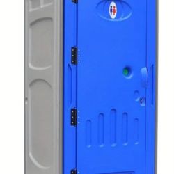 New Never Used Portable Toilet Restrooms that Flush And Have A Sink!