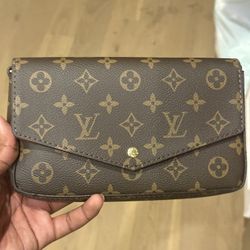 $800 Brand New Louis Vuitton Purse With Wallet