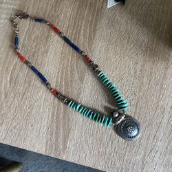 Necklace 