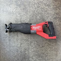 Super Sawzall Fuel Milwaukee M18