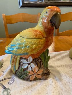 Global home parret ceramic cookie jar. Gorgeous colors ! Nick on lid. See photos. Vintage/ tropical