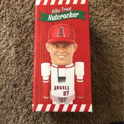 Mike Troup Angels 27 Nutcracker