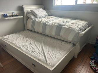 Twin bed with Trundle  – White Solid Wood