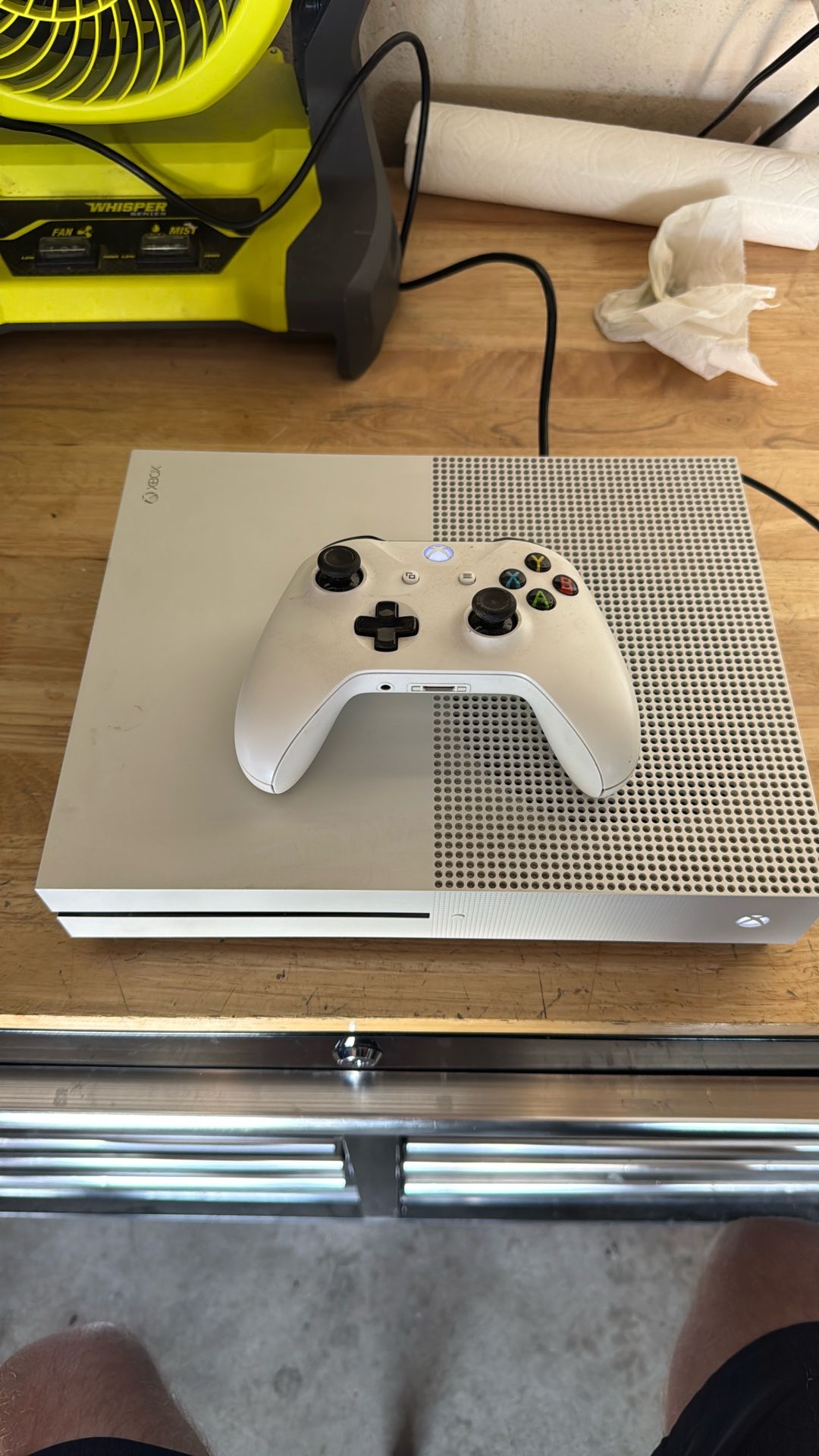 Xbox One S