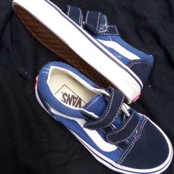 VANS Old Skool Skate Shoe For Little Kids In Blue 