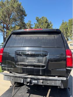 Chevrolet Suburban parts
