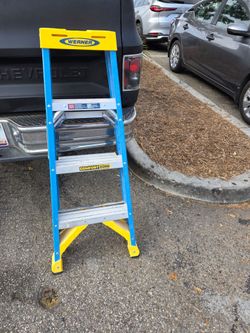 4 foot ladder