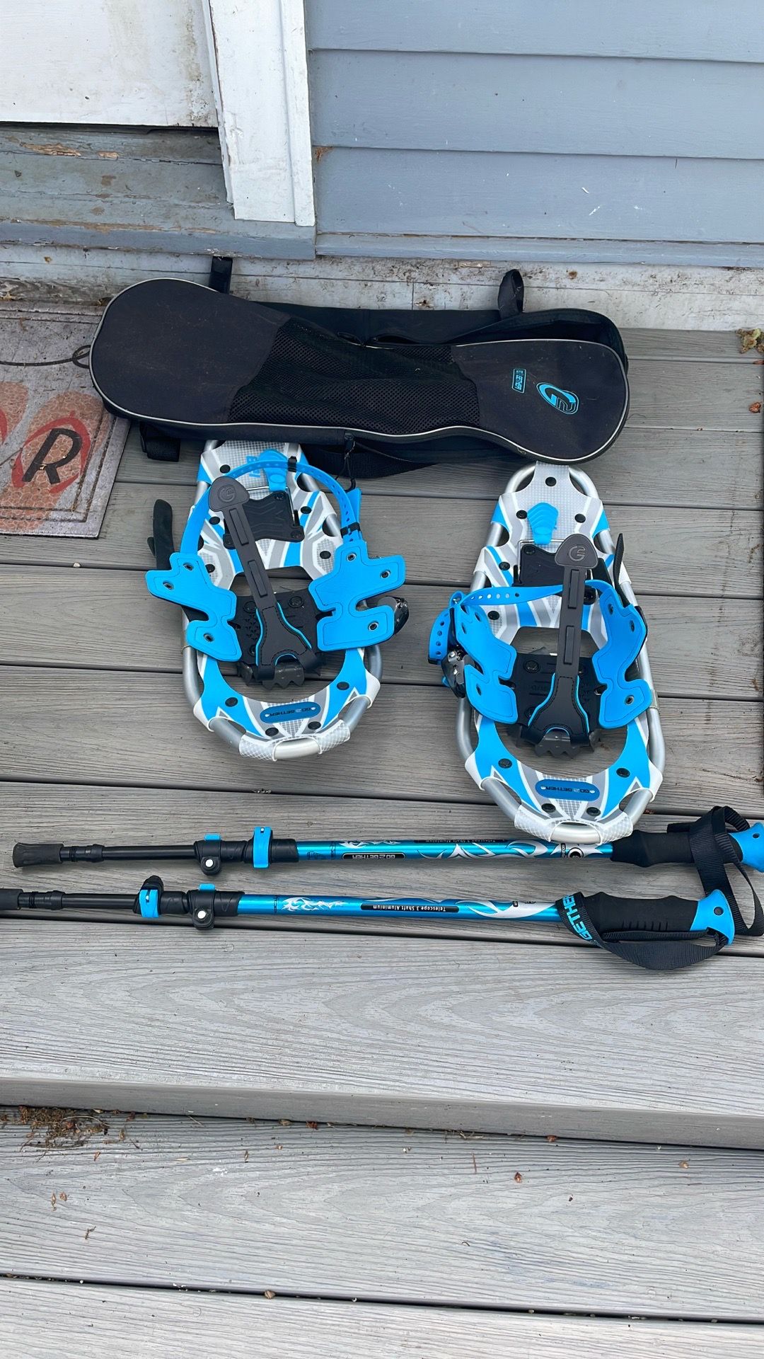 Snow shoes-Never been used