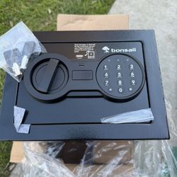 Bonsaii Safe Box with Electronic Keypad, Steel Security Lock Box with Key, Small Hidden Safe for Cash Jewelry