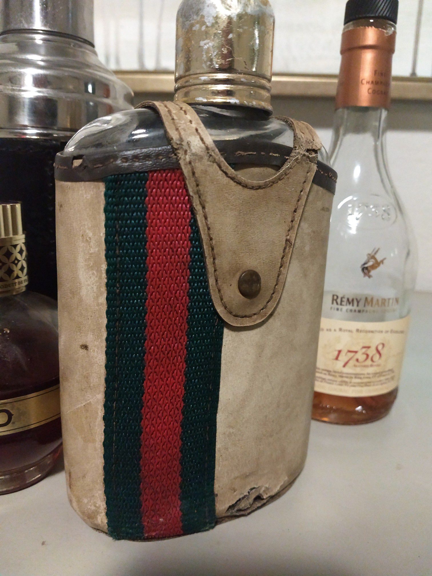 Vintage Gucci flask for Sale in Corpus Christi, TX - OfferUp