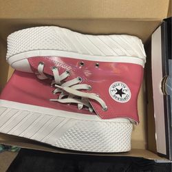 Women’s Chunky Converse