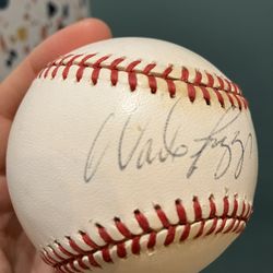 Wade Boggs signed 1996 World Series baseball