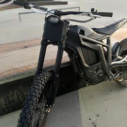 Surron LOOKING FOR TRADES