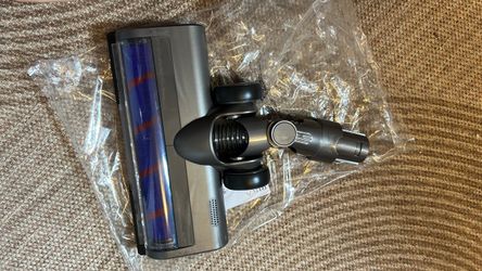 V6 Dyson brush head