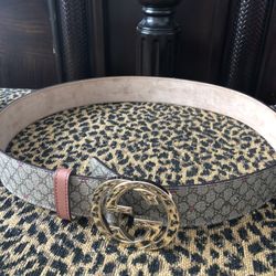 Authentic Gucci woman belt size S