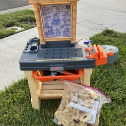 Step 2 Kid’s workbench 