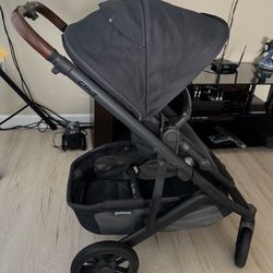 Uppababy Cruz V2 Black