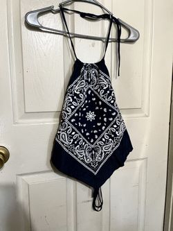 Women’s Top Size L Bandana Pattern