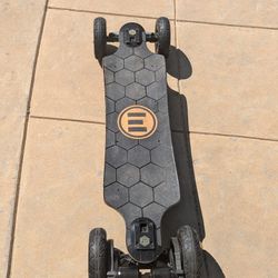 Evolve Electric Skateboard 