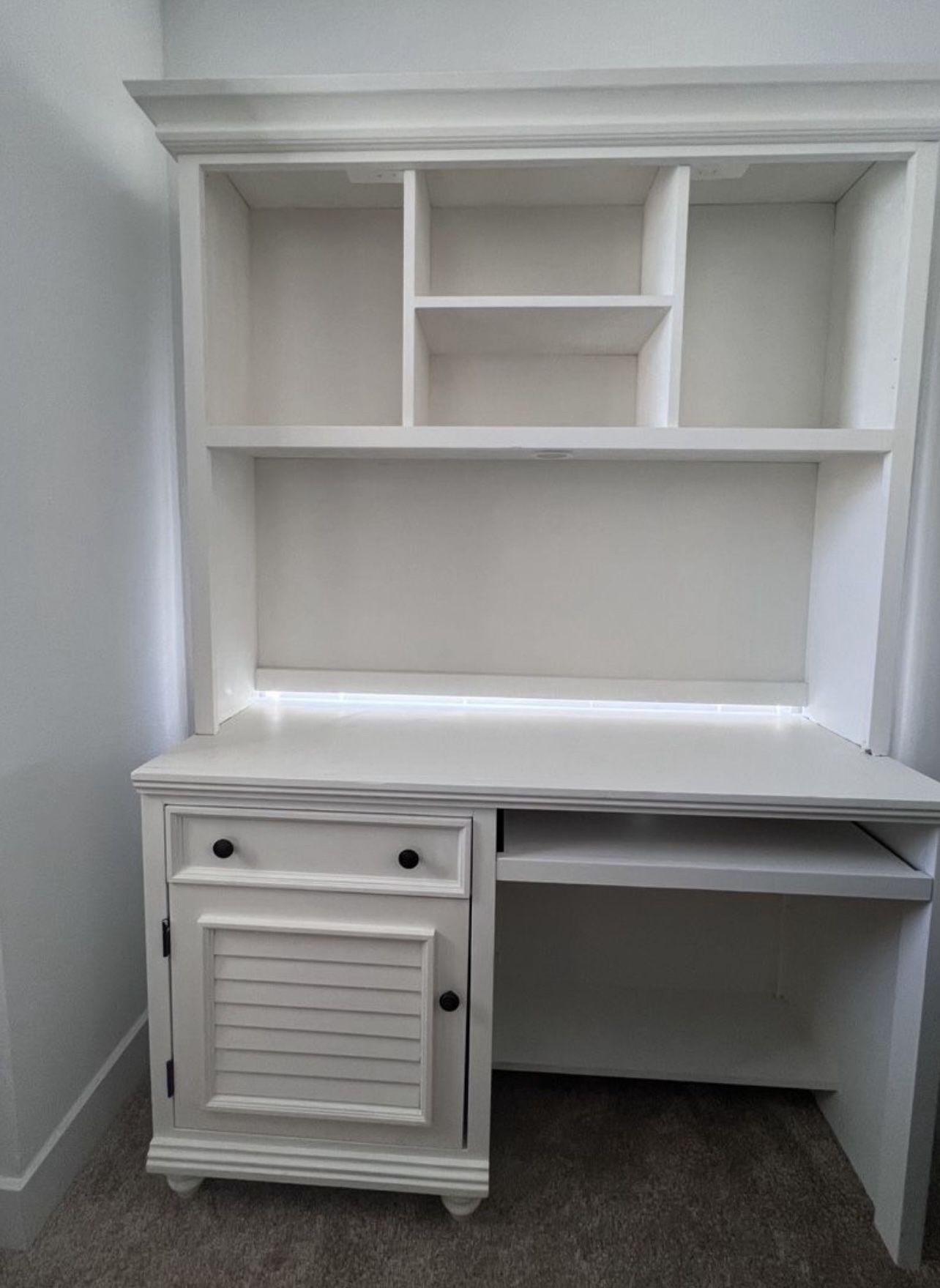 Wood Desk, Hutch, Drawer/Cabinet 