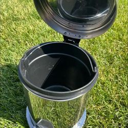 Trash Can