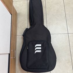 Yamaha Acoustic Guitar