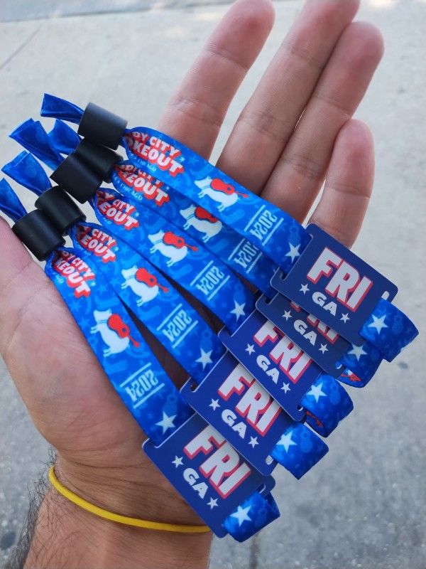 WINDY CITY SMOKEOUT FRIDAY PASSES