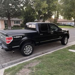 2012 Ford F-150 XLT 4X4 Platium Series