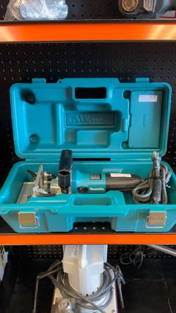 Makita biscuit jointer pj7000 w case