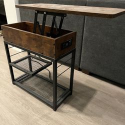Colima Lift Top End Table With Charging Station