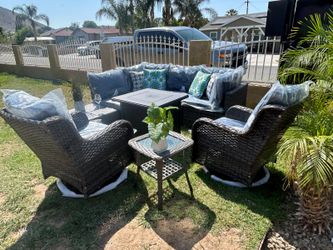 Patio furniture  set outdoor new in the box
